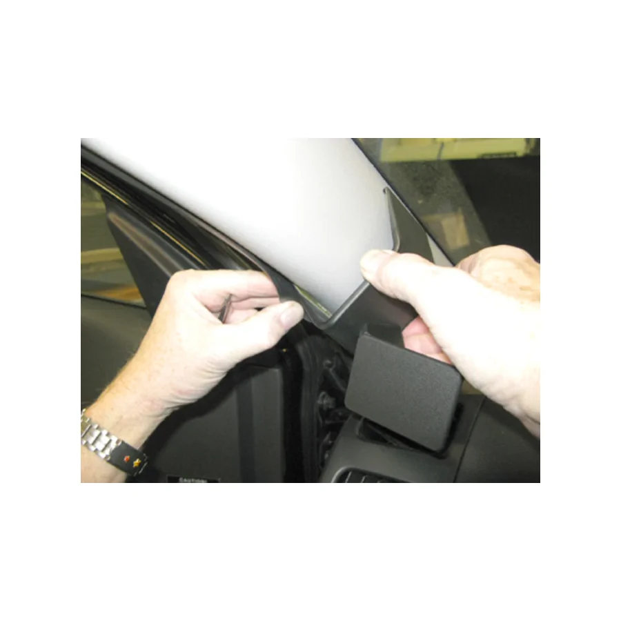 Bild 1 : 804428 : Brodit ProClip für Hyundai i30, ab Bj. 2008 bis 2012