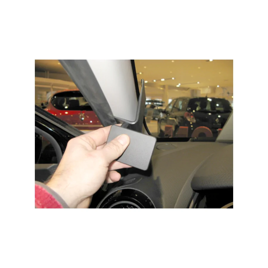 Bild 2 : 804860 : Brodit ProClip für Renault Clio IV, ab Bj. 2013 bis 02/2019