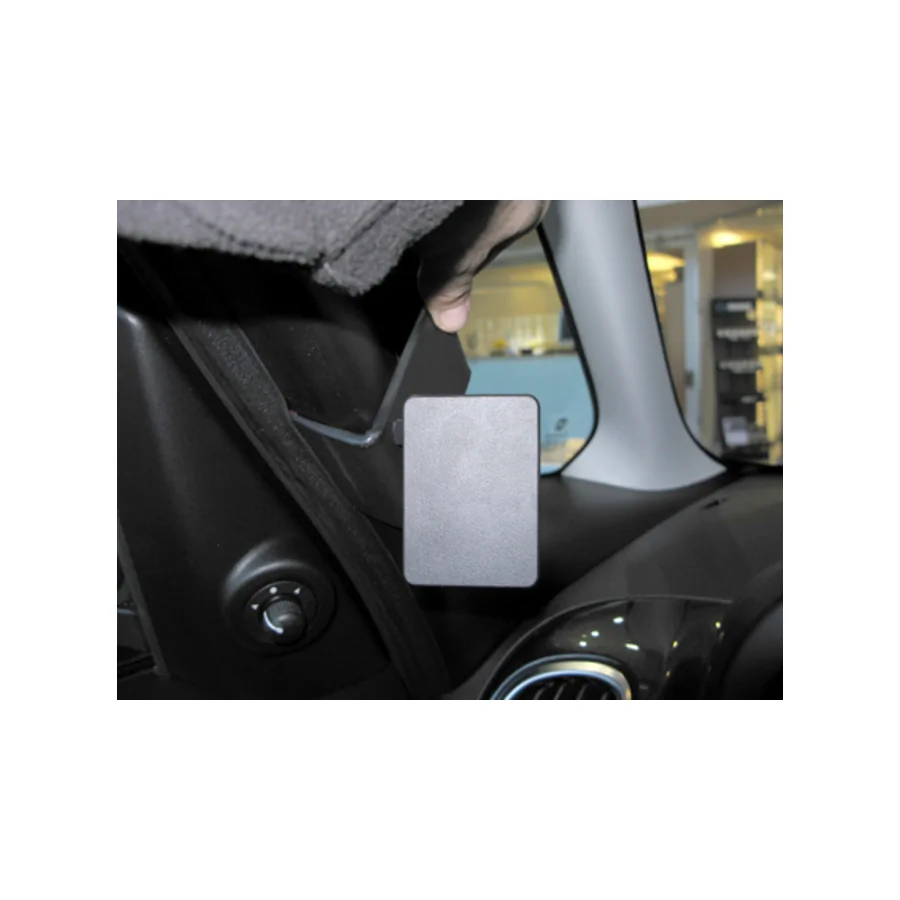 Bild 2 : 804882 : Brodit ProClip für Fiat 500 L, ab Bj. 2013 bis 2022
