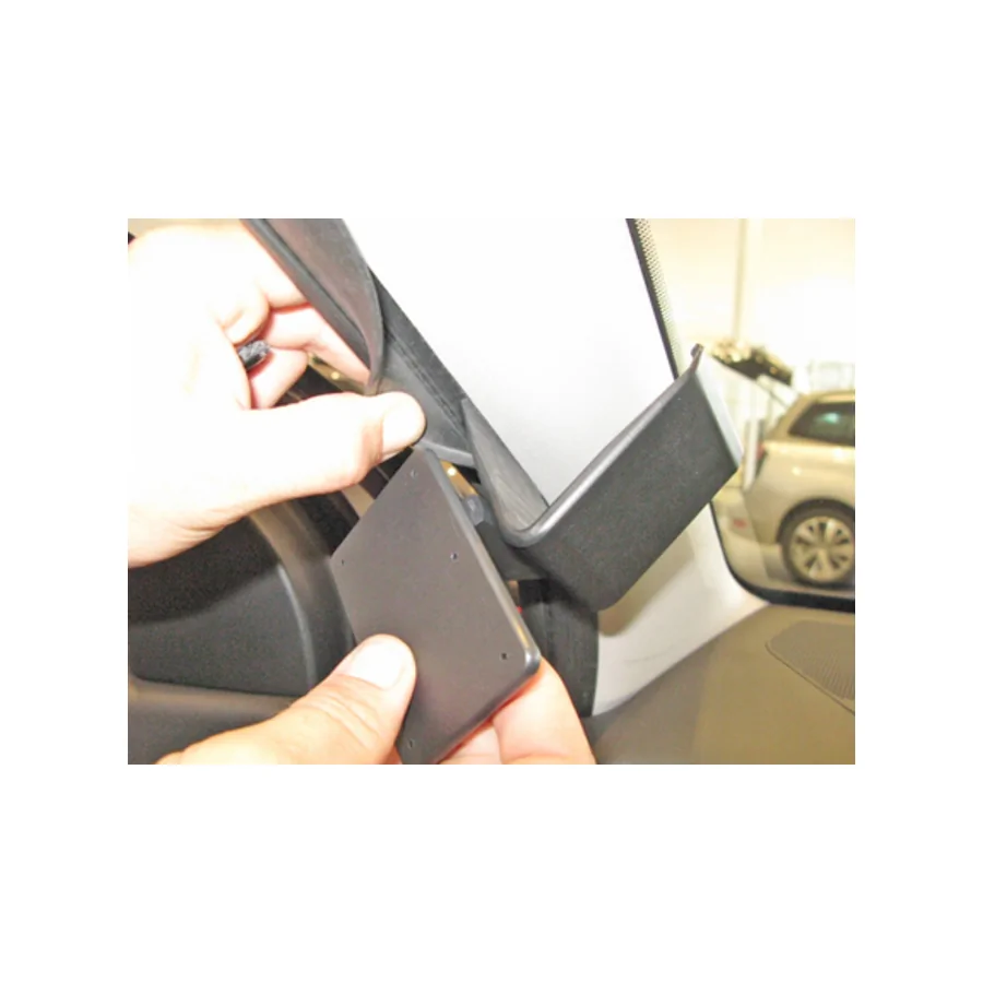 Bild 1 : 805043 : Brodit ProClip für Citroen C4 Cactus, ab Bj. 2014 bis 2017