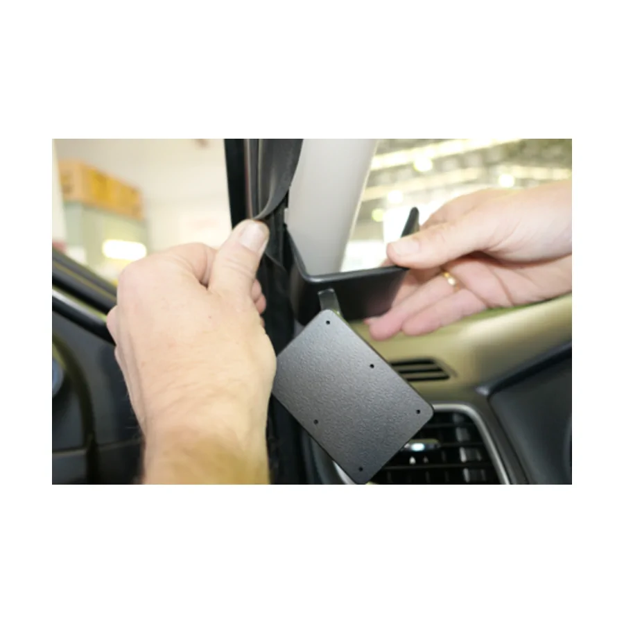 Bild 2 : 805524 : Brodit ProClip für Mitsubishi L200 (Facelift), ab Bj. 2019 bis 2024