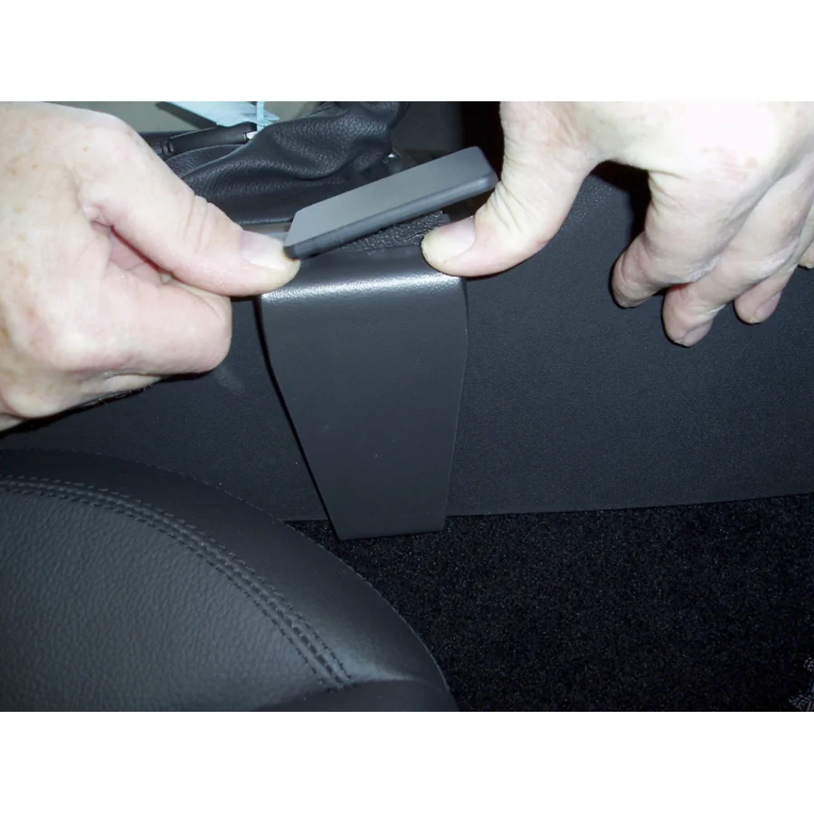 Bild 2 : 833482 : Brodit ProClip für Mercedes SLK-Klasse (R171), ab Bj. 2004 bis 2010