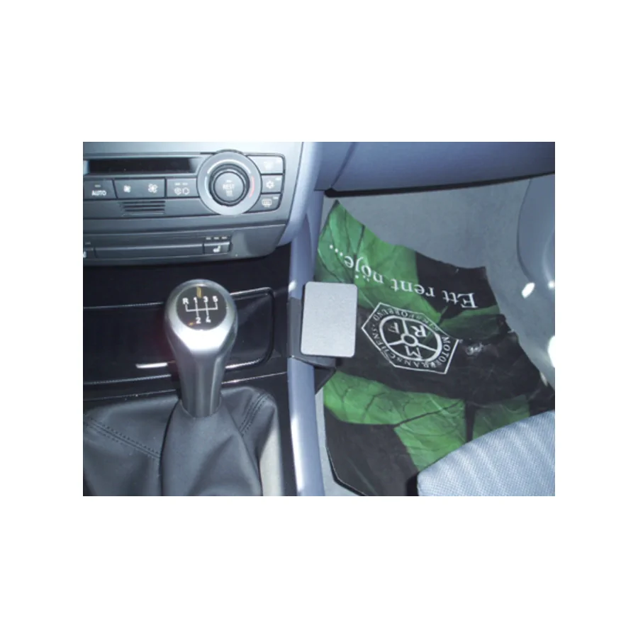 Bild 4 : 833524 : Brodit ProClip f�r BMW 1er (E81, E82, E87, E88), ab Bj. 2005 bis 2013