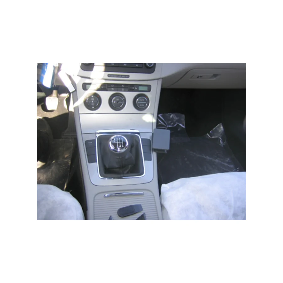 Bild 4 : 833604 : Brodit ProClip für VW Passat (B6/B7), ab Bj. 2005 bis 10/2014