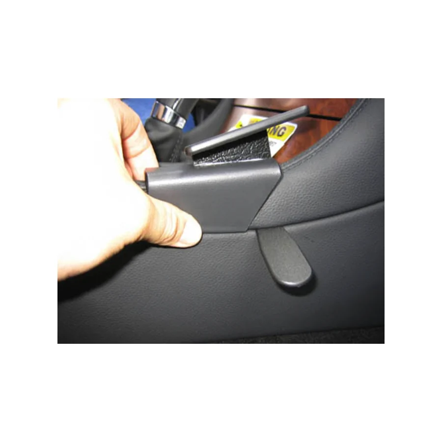 Bild 2 : 833625 : Brodit ProClip für Mercedes CLS-Klasse (C219), ab Bj. 2005 bis 2010