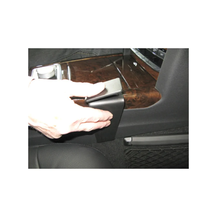 Bild 2 : 834333 : Brodit ProClip für Mercedes E-Klasse (W212 / S212 / V212 / A207 / C207), ab Bj. 2009 bis 2016 - Nur für Fahrzeuge mit LENKRAD-Schaltung!