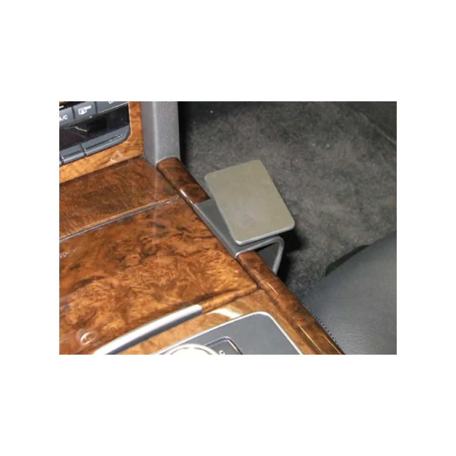 Bild 3 : 834333 : Brodit ProClip für Mercedes E-Klasse (W212 / S212 / V212 / A207 / C207), ab Bj. 2009 bis 2016 - Nur für Fahrzeuge mit LENKRAD-Schaltung!