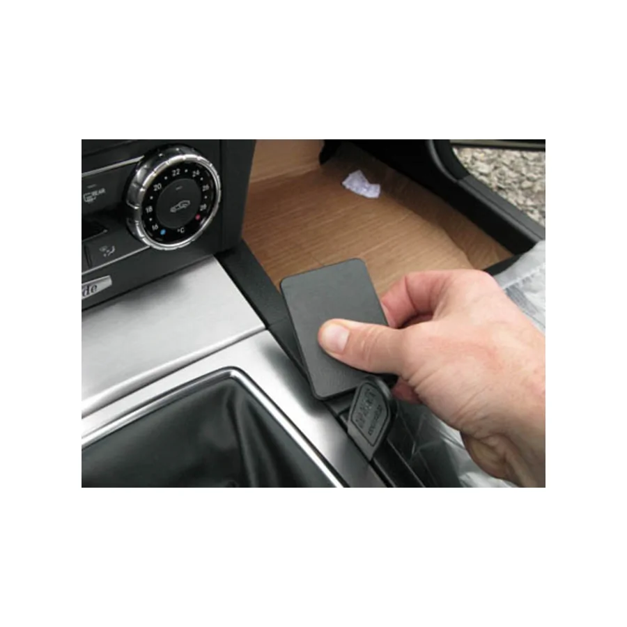 Bild 2 : 834616 : Brodit ProClip für Mercedes C-Klasse (W204), ab Bj. 03/2011 bis 02/2014