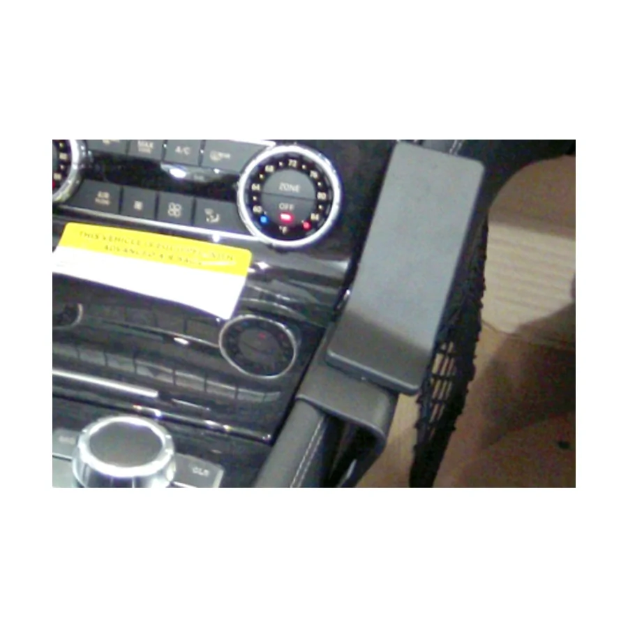 Bild 3 : 834824 : Brodit ProClip für Mercedes SL-Klasse (R231), ab Bj. 2013 bis 2021
