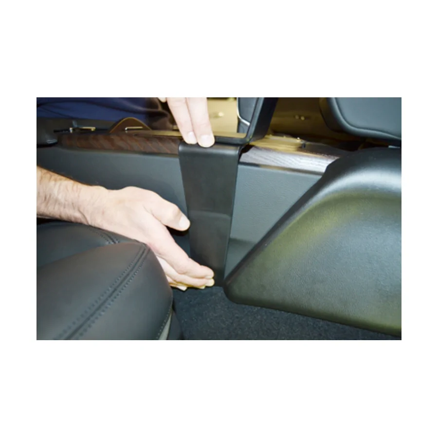 Bild 2 : 835353 : Brodit ProClip für Maserati Ghibli, ab Bj. 2013