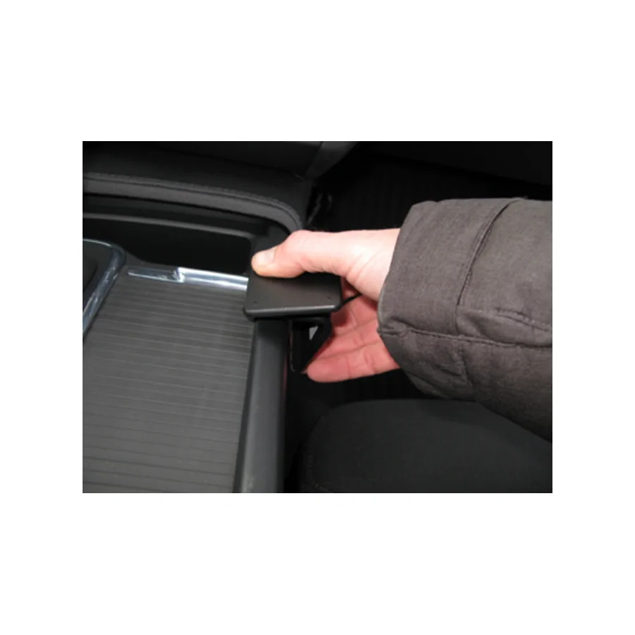 Bild 3 : 835392 : Brodit ProClip für Volvo V90 (nicht T6/T8), ab Bj. 11/2016 bis 2025