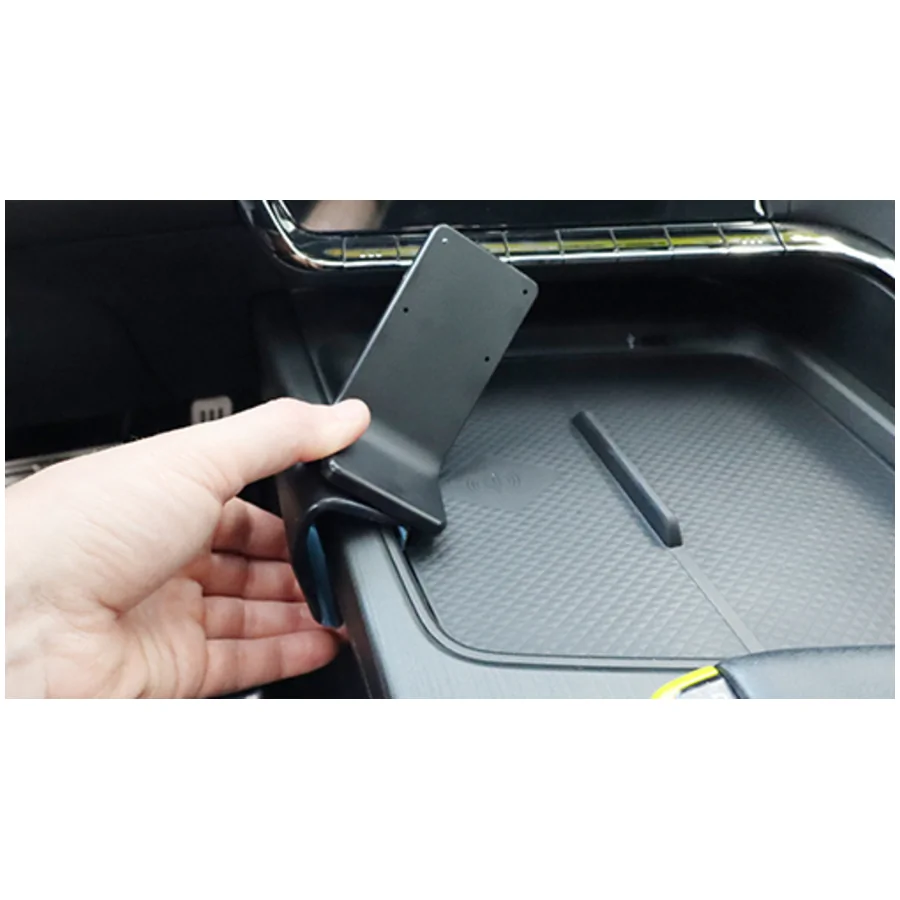 Bild 2 : 836049 : Brodit ProClip für Changan UNI-T, ab Bj. 2020 bis 2024