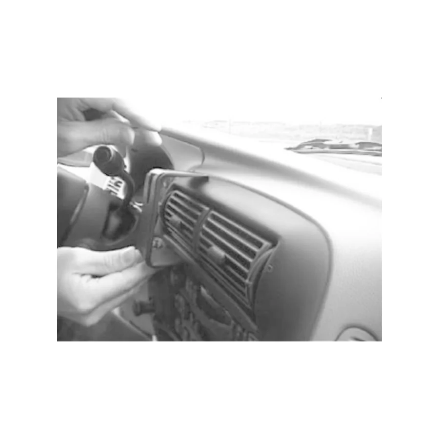 Bild 2 : 852151 : Brodit ProClip für Ford Explorer Sport ab 1995 bis 2005