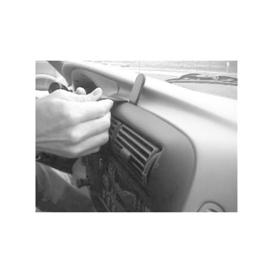 Bild 3 : 852151 : Brodit ProClip für Ford Explorer Sport ab 1995 bis 2005