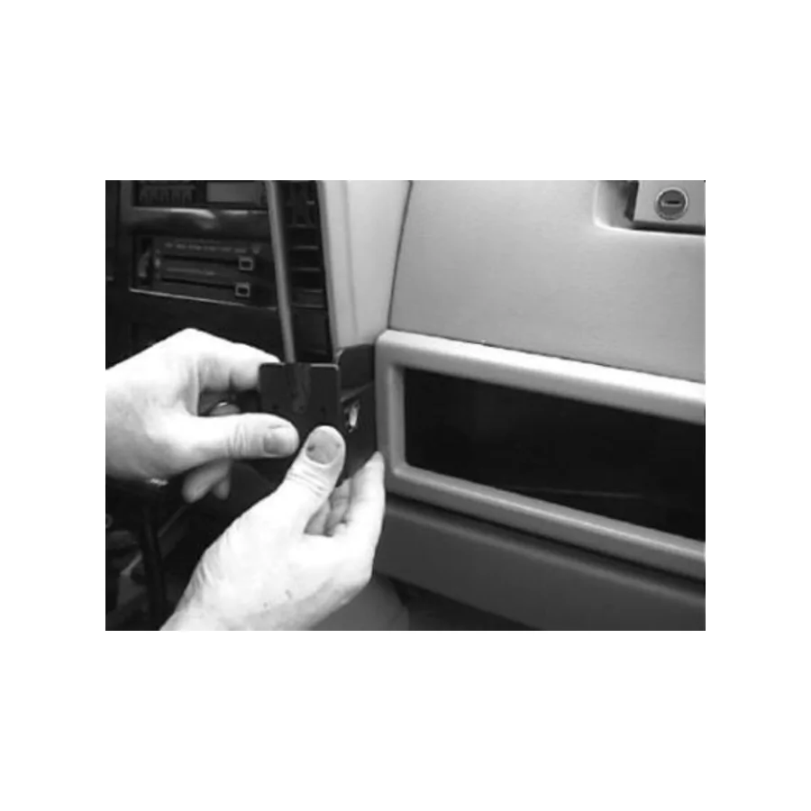 Bild 2 : 852187 : Brodit ProClip f�r Jeep Cherokee (XJ), ab Bj. 1988 bis 1996