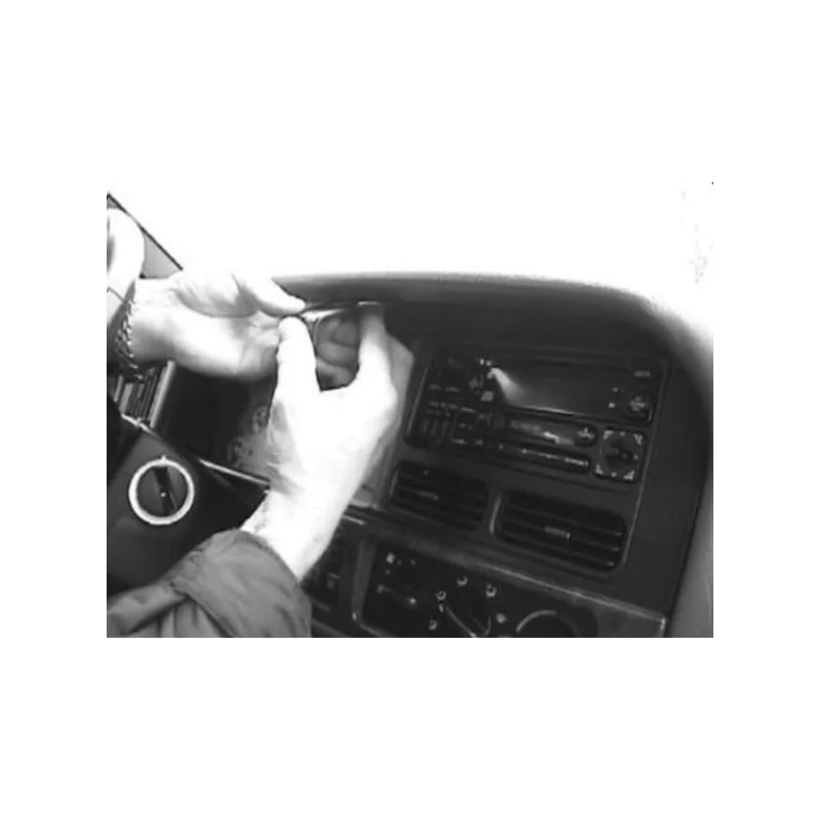 Bild 3 : 852248 : Brodit ProClip f�r Jeep Grand Cherokee, ab Bj. 1996 bis 1998