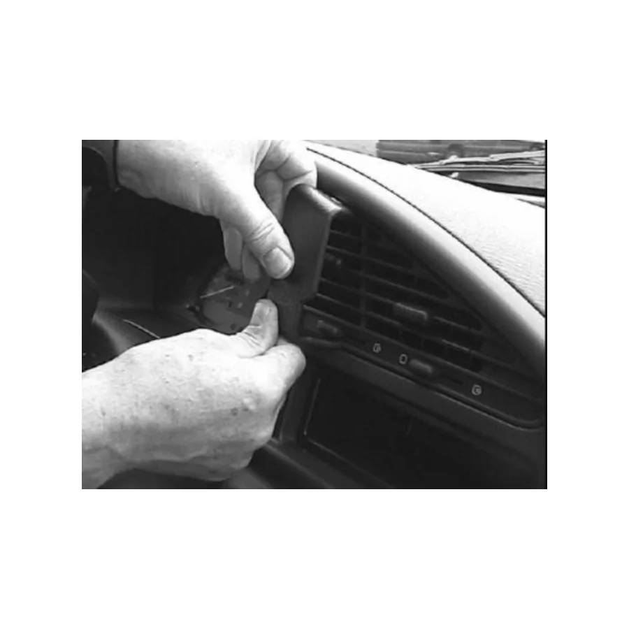 Bild 1 : 852335 : Brodit ProClip für Peugeot Partner, ab Bj. 1997 bis 2002