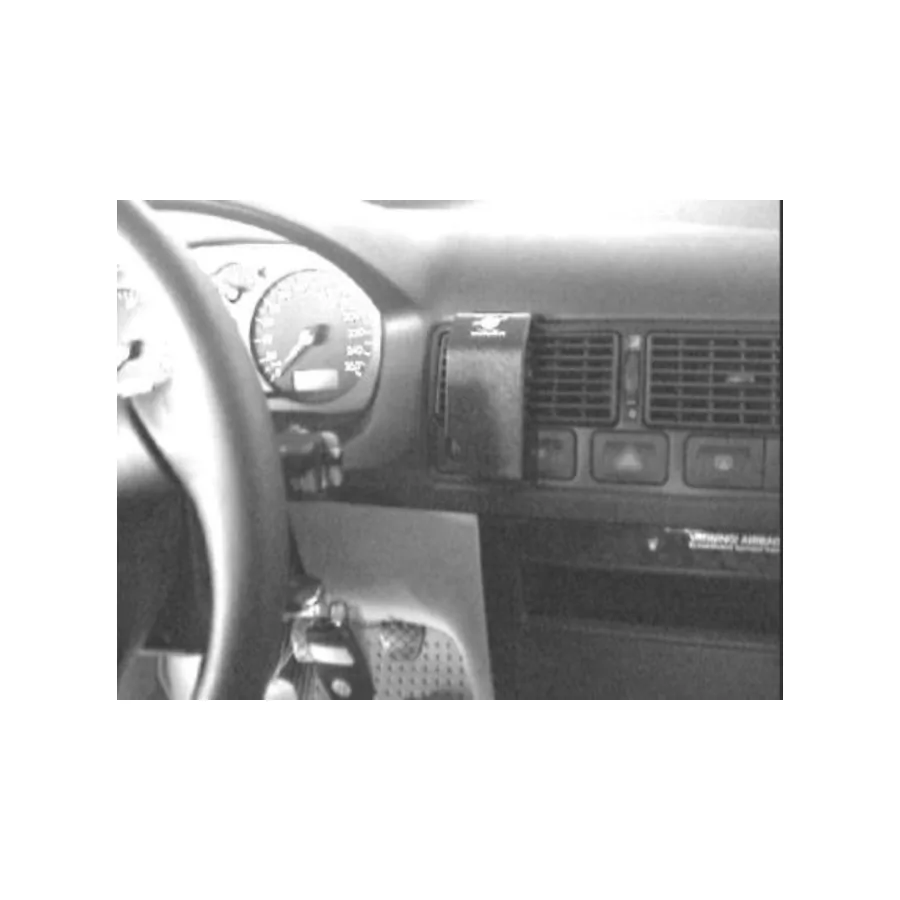 Bild 4 : 852526 : Brodit ProClip f�r VW Golf 4, ab Bj. 1998 bis 2005