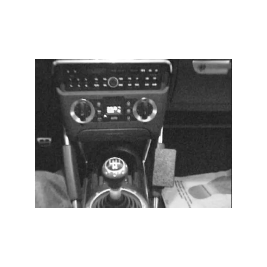 Bild 4 : 852676 : Brodit ProClip für Audi TT, ab Bj. 2000 bis 2007