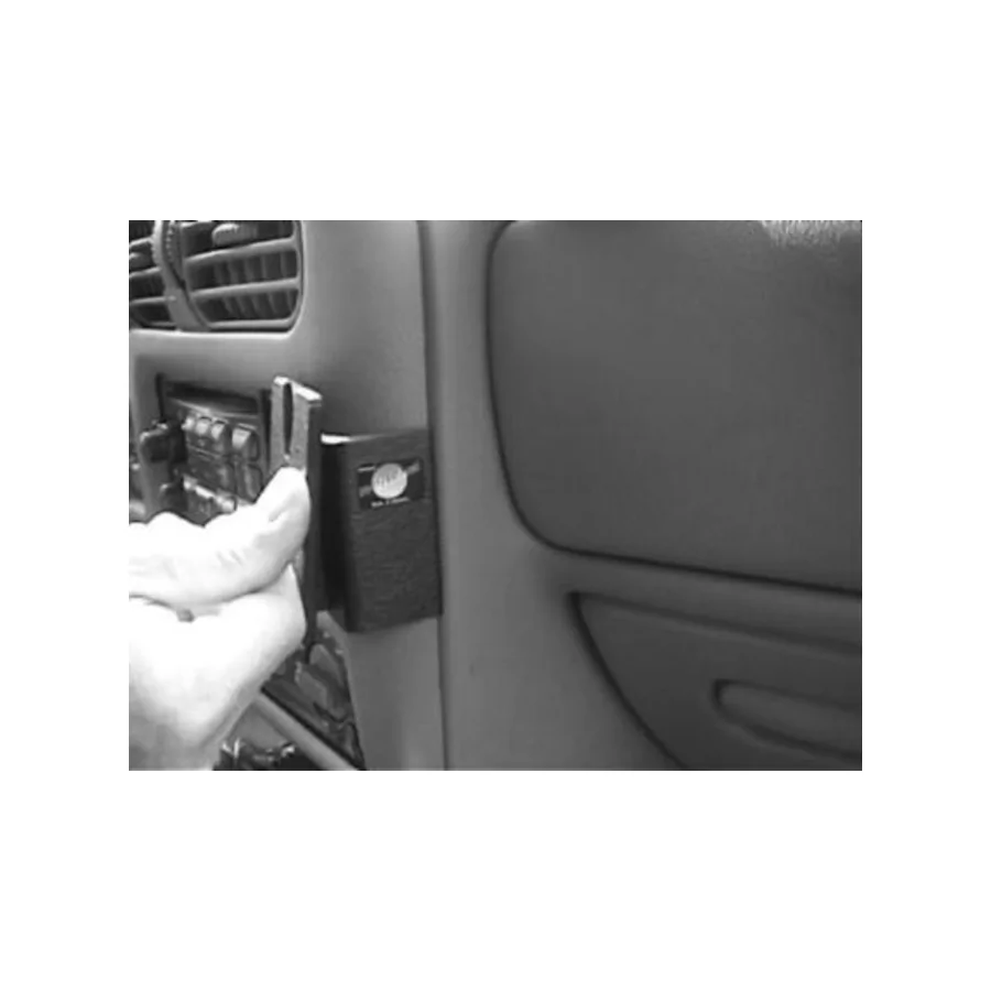 Bild 2 : 852679 : Brodit ProClip für Chevrolet Pickup S10, ab Bj. 1998 bis 2004