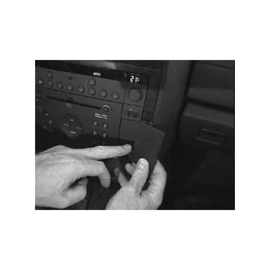 Bild 1 : 852756 : Brodit ProClip für Opel Omega B2, ab Bj. 2000 bis 2005