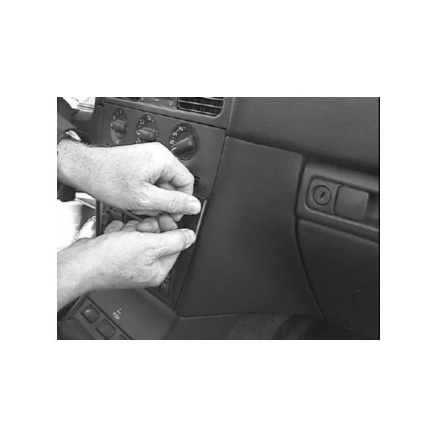Bild 1 : 852793 : Brodit ProClip für Volvo S40, ab Bj. 1996 bis 2000
