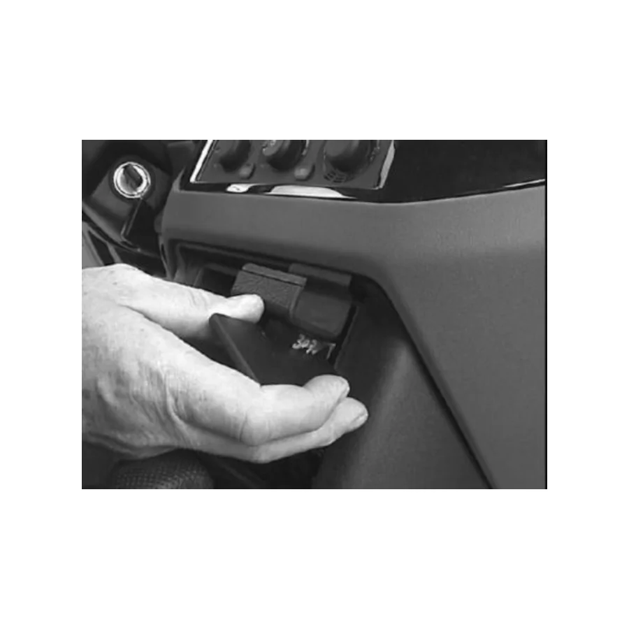 Bild 1 : 852816 : Brodit ProClip für Mitsubishi Pajero, ab Bj. 2000 bis 2006