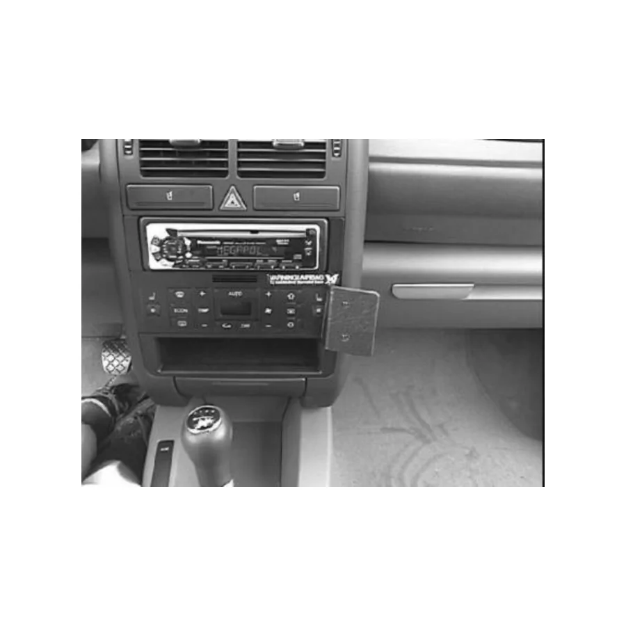 Bild 4 : 852838 : Brodit ProClip für Audi A2, ab Bj. 2001 bis 2005 (nicht bei Ausstattung mit Navi-Bildschirm)