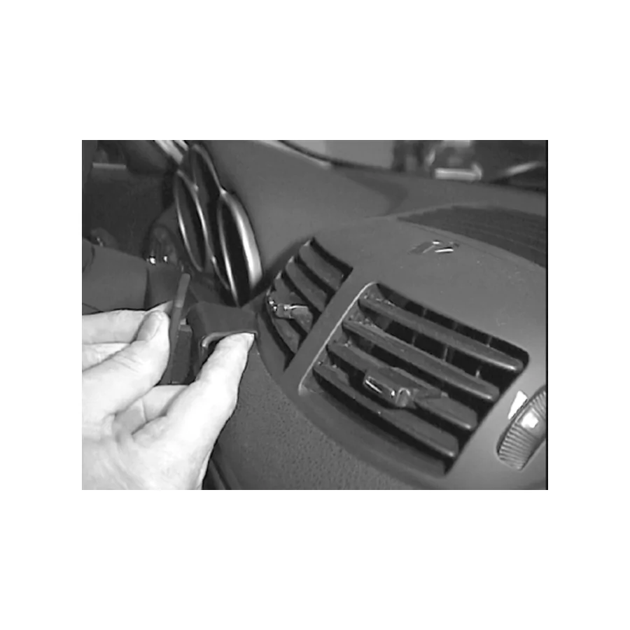 Bild 2 : 852865 : Brodit ProClip für Alfa Romeo 147, ab Bj. 2001 bis 2011