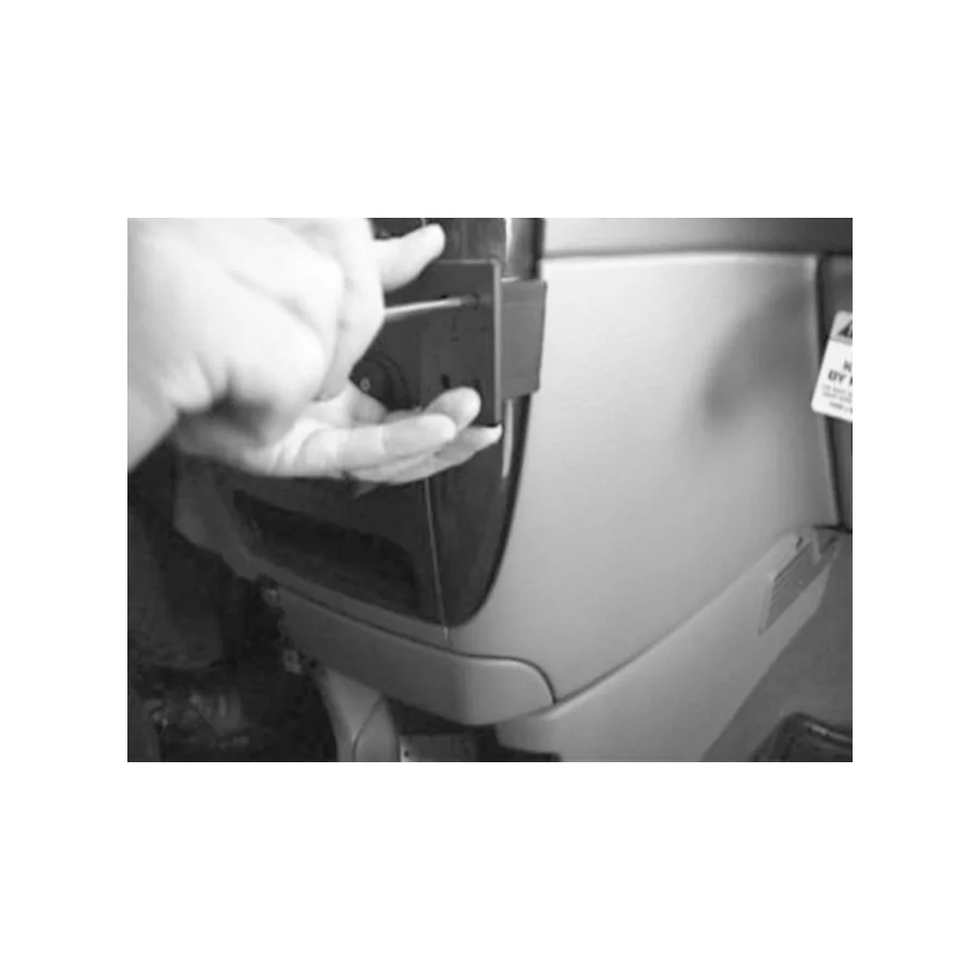 Bild 3 : 852895 : Brodit ProClip für Chrysler Voyager, ab Bj. 2001 bis 2007