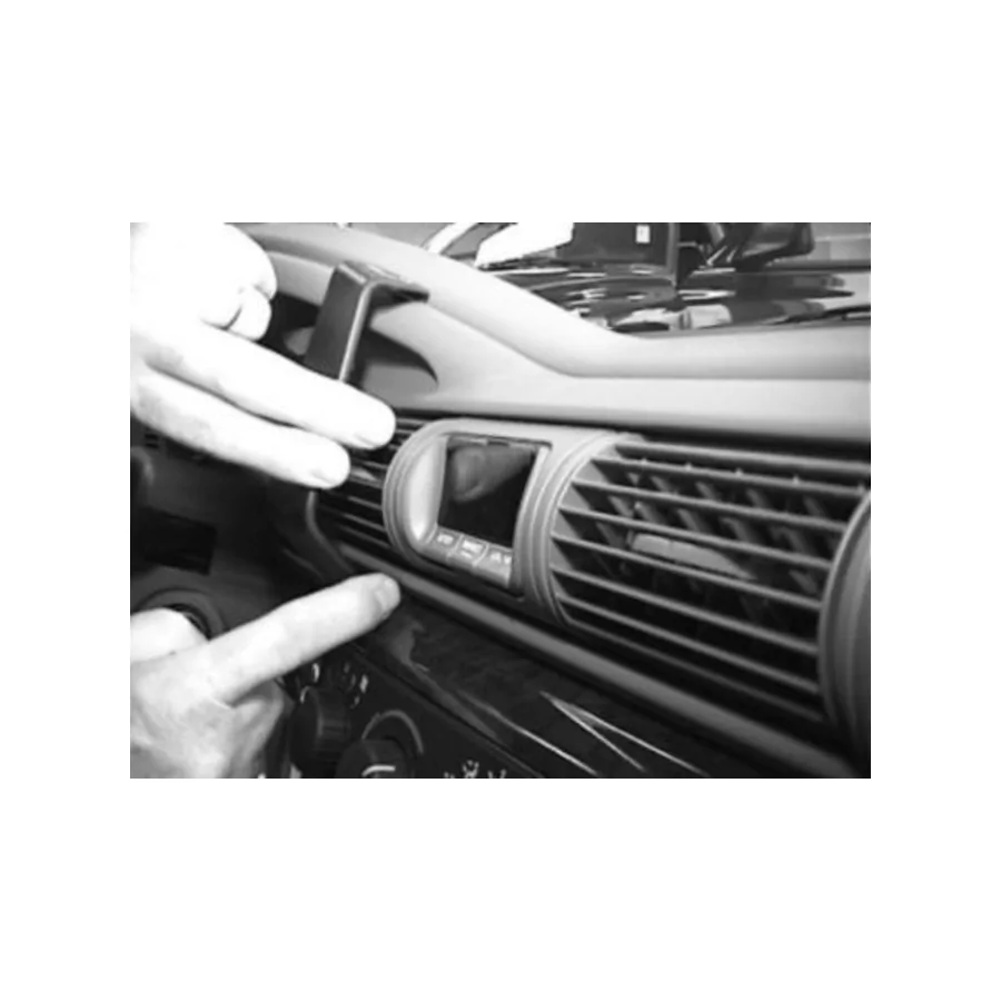 Bild 2 : 852896 : Brodit ProClip für Chrysler Convertible, ab Bj. 2001 bis 2006