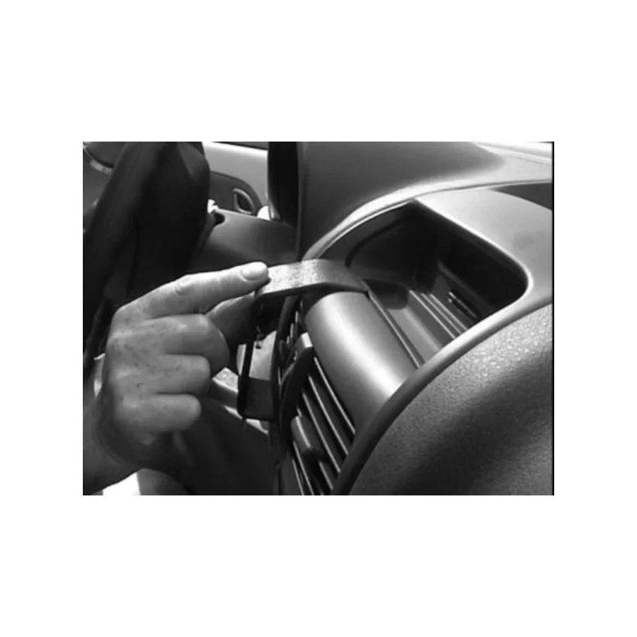 Bild 3 : 852934 : Brodit ProClip für Renault Clio II, ab Bj. 2002 bis 2005 / Clio Storia, ab Bj. 2006 bis 2009