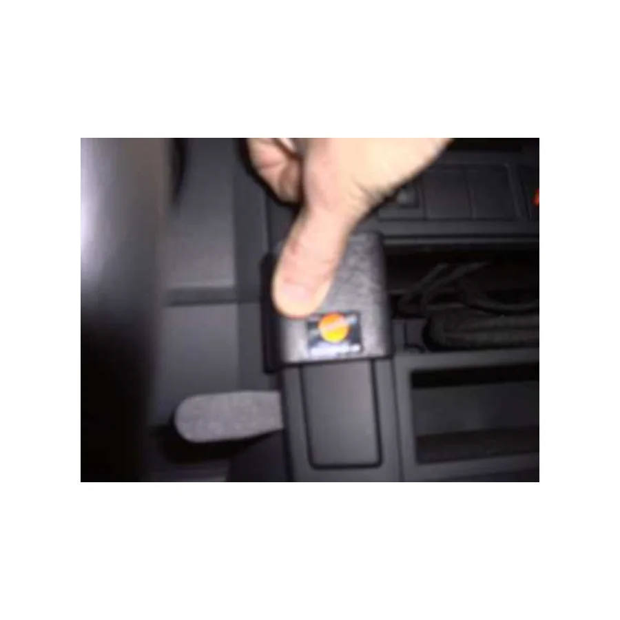 Bild 3 : 853027 : Brodit ProClip für VW Polo IV (Typ 9N / 9N3), ab Bj. 2001 bis 2009