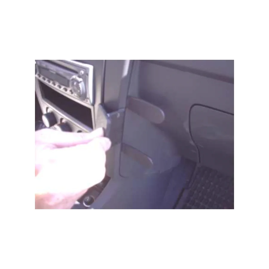 Bild 3 : 853081 : Brodit ProClip für Seat Ibiza, ab Bj. 2002 bis 2008