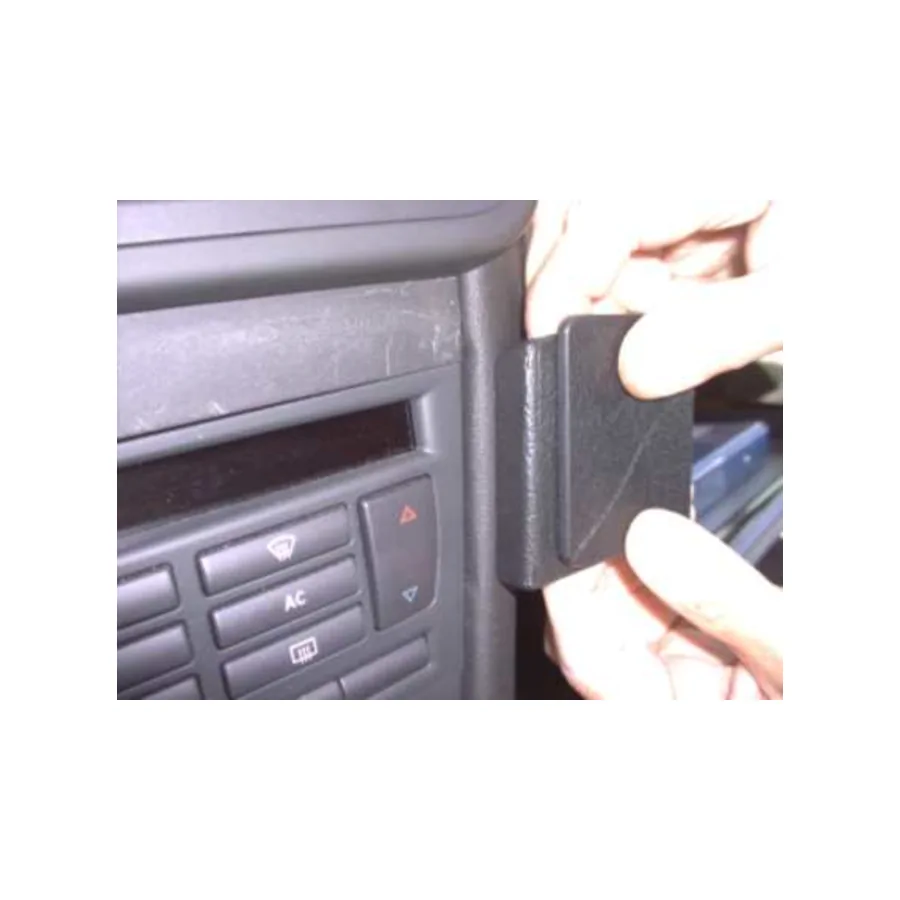 Bild 3 : 853088 : Brodit ProClip für Saab 9-3, ab Bj. 2003 bis 2006 (nicht für Modelle mit Becherhalter)