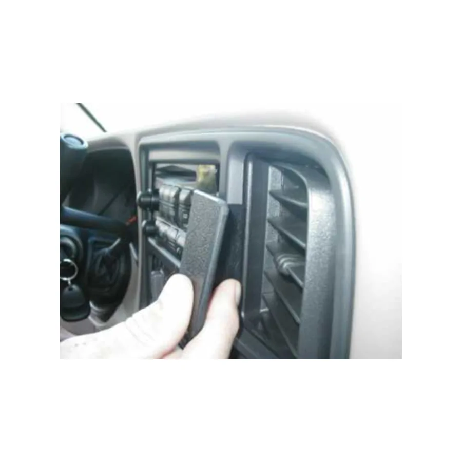 Bild 1 : 853111 : Brodit ProClip für Chevrolet Silverado, ab Bj. 1999 bis 2002