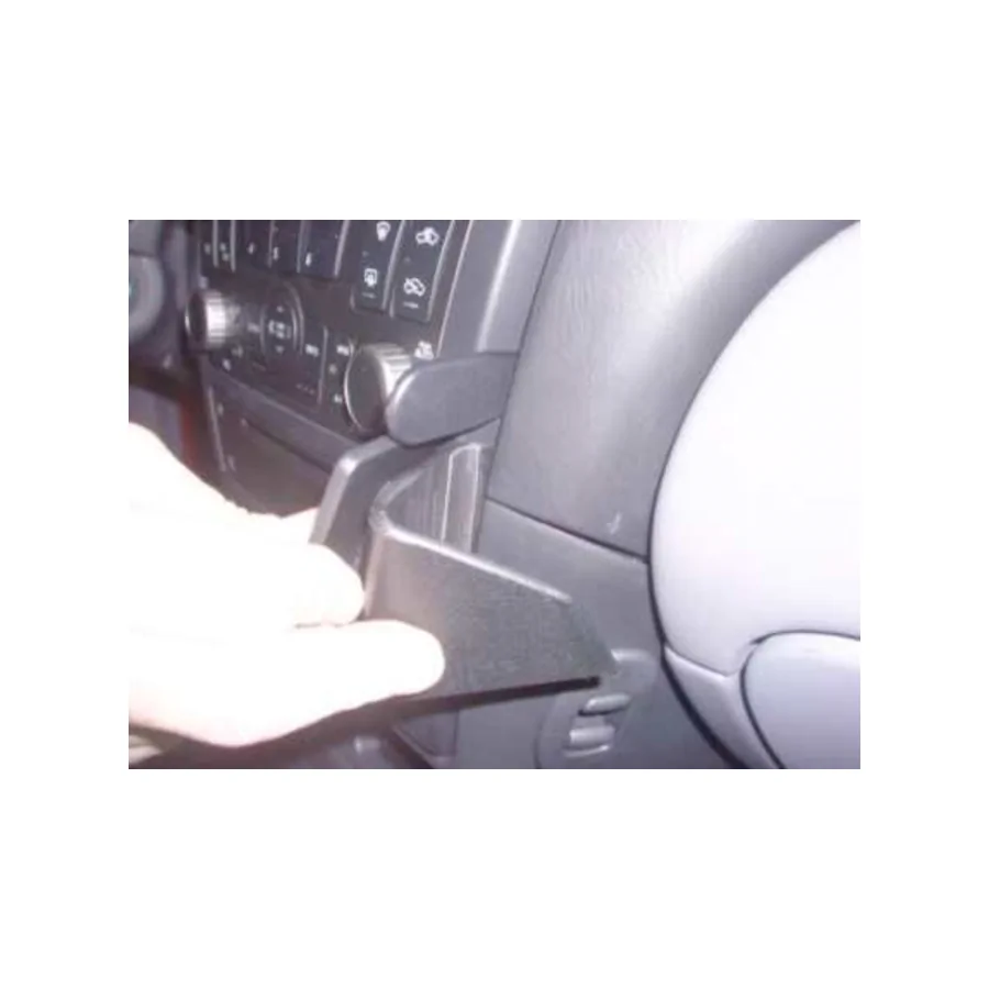 Bild 2 : 853135 : Brodit ProClip für Nissan Almera, ab Bj. 2003 bis 2007
