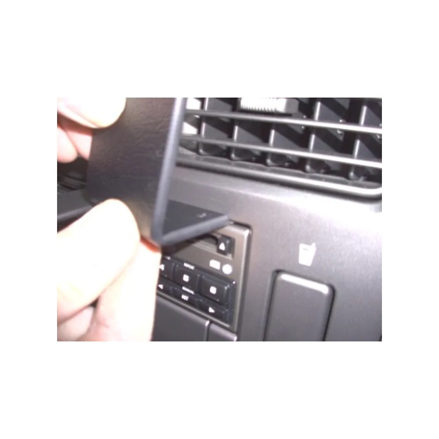 Bild 2 : 853138 : Brodit ProClip für Subaru Forester, ab Bj. 2003 bis 2007 (Nur für Modelle mit Becherhalter)