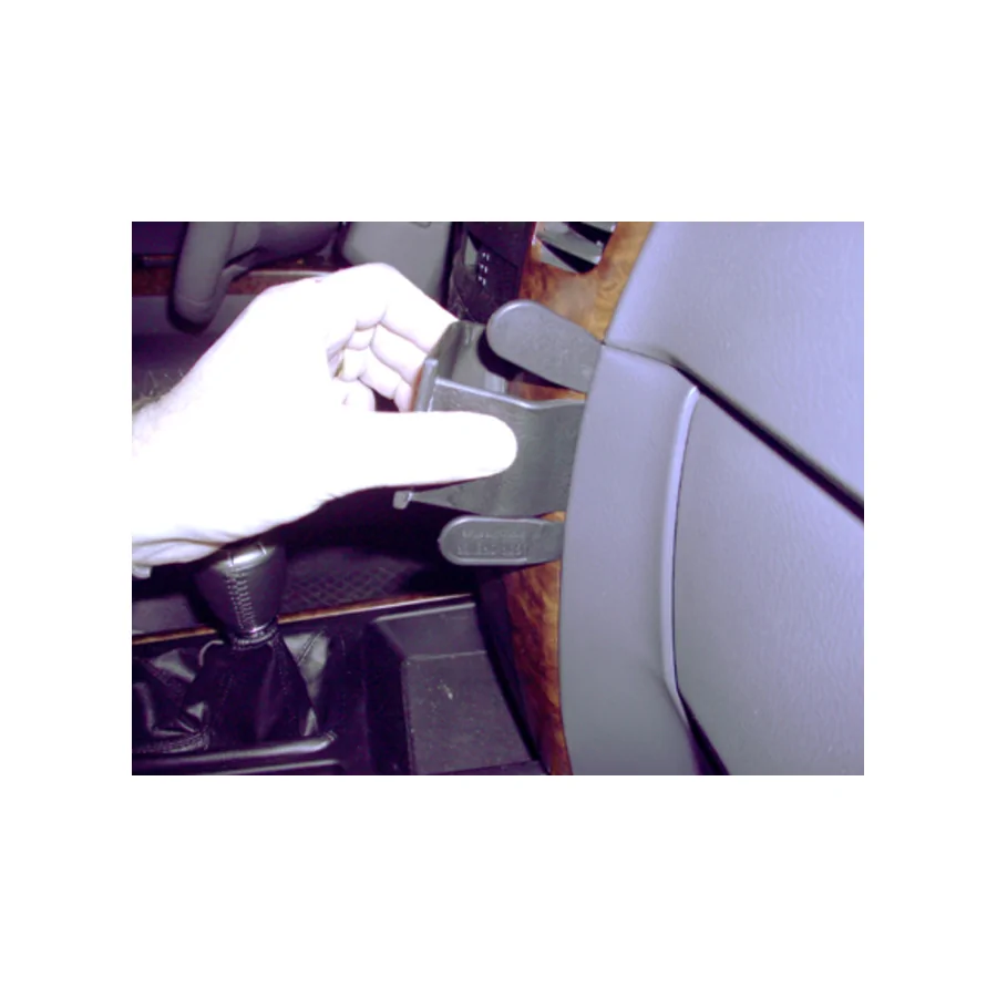 Bild 2 : 853175 : Brodit ProClip für KIA Sorento 1, ab Bj. 08/2002 bis 2007 (NUR für Modelle mit Holzpanel!)