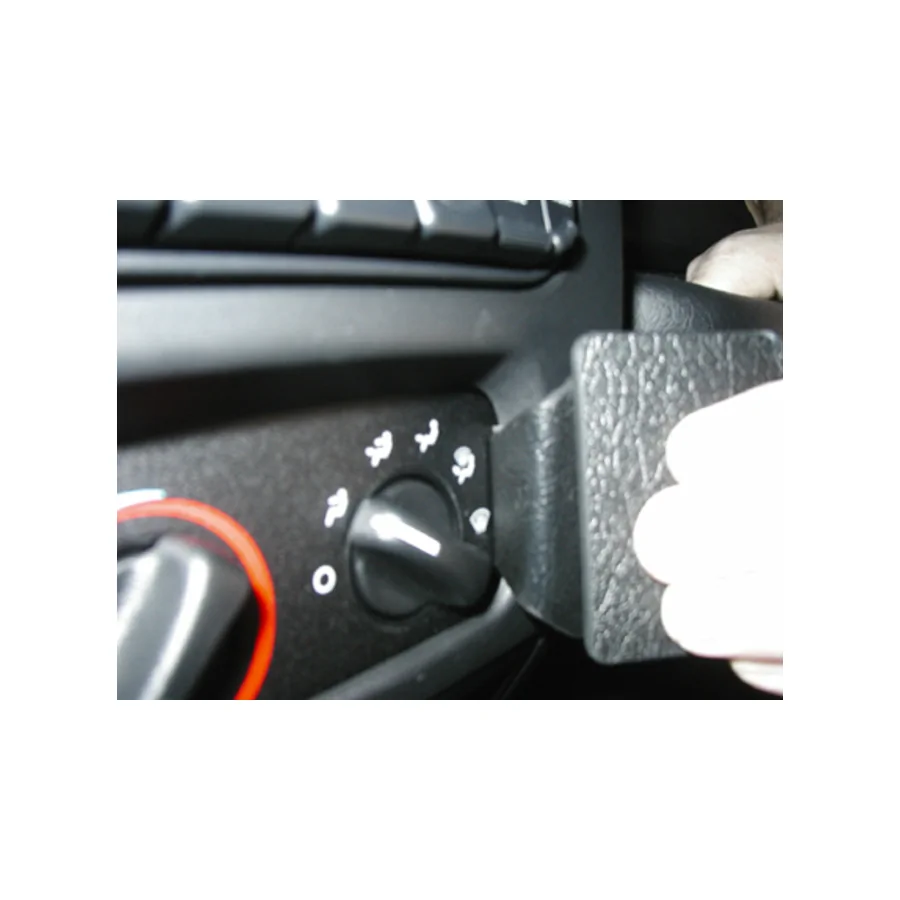 Bild 1 : 853224 : Brodit ProClip für Jeep Wrangler, ab Bj. 2003 bis 2006 (Nur bei Automatik!)