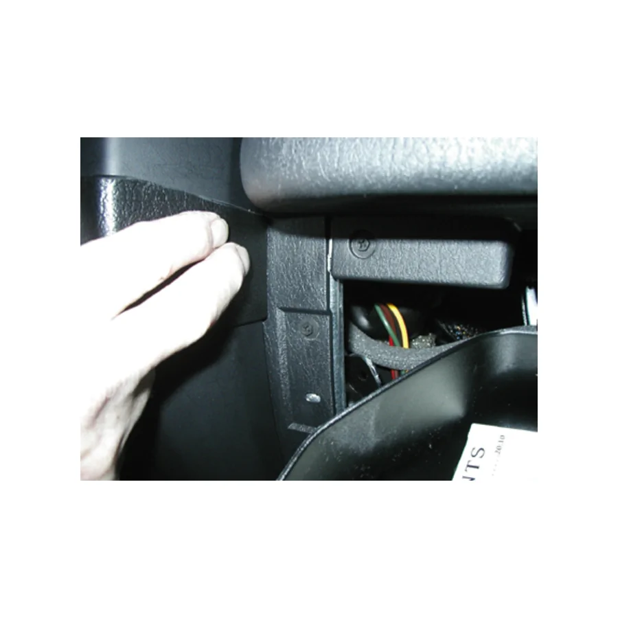 Bild 3 : 853224 : Brodit ProClip für Jeep Wrangler, ab Bj. 2003 bis 2006 (Nur bei Automatik!)