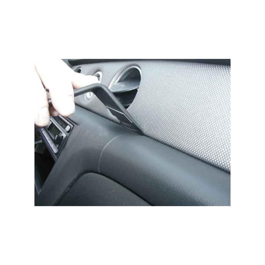 Bild 2 : 853252 : Brodit ProClip für Mitsubishi Outlander, ab Bj. 2003 bis 2006