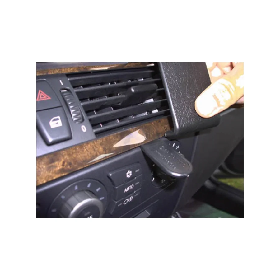 Bild 3 : 853282 : Brodit ProClip für BMW 5er (E60 / E61), ab Bj. 2004 bis 2010 (NICHT für Fahrzeuge mit M-Sportausstattung!)