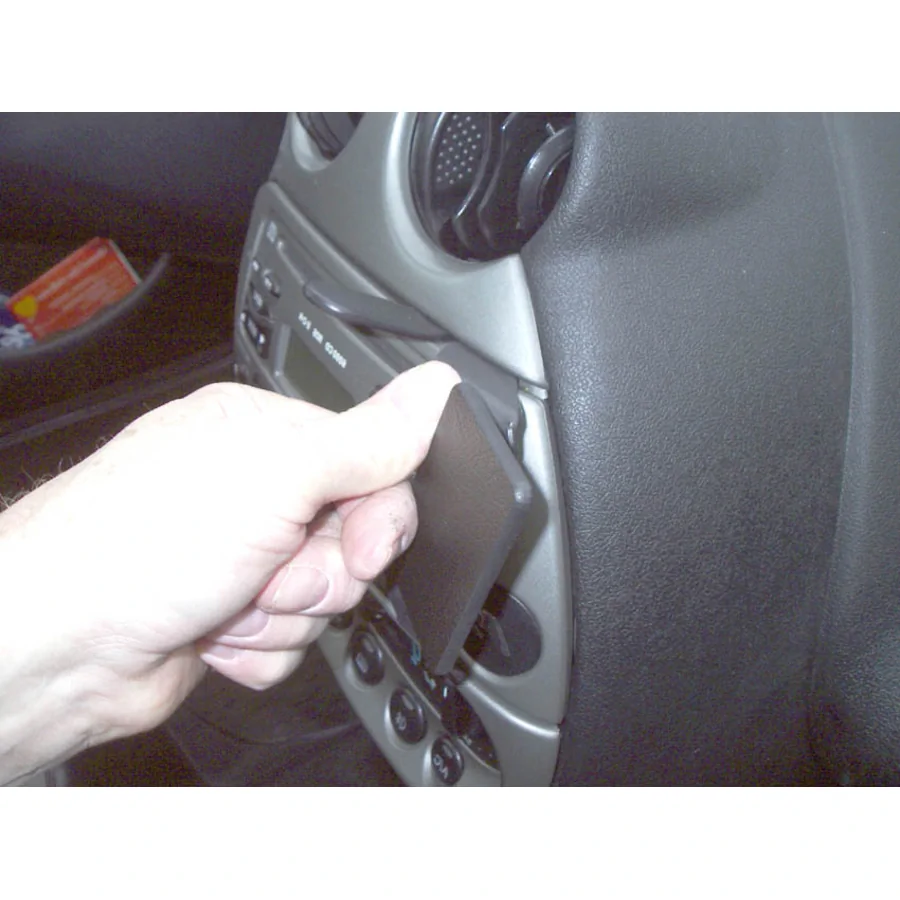 Bild 3 : 853421 : Brodit ProClip für Ford Ka, ab Bj. 1997 bis 2008