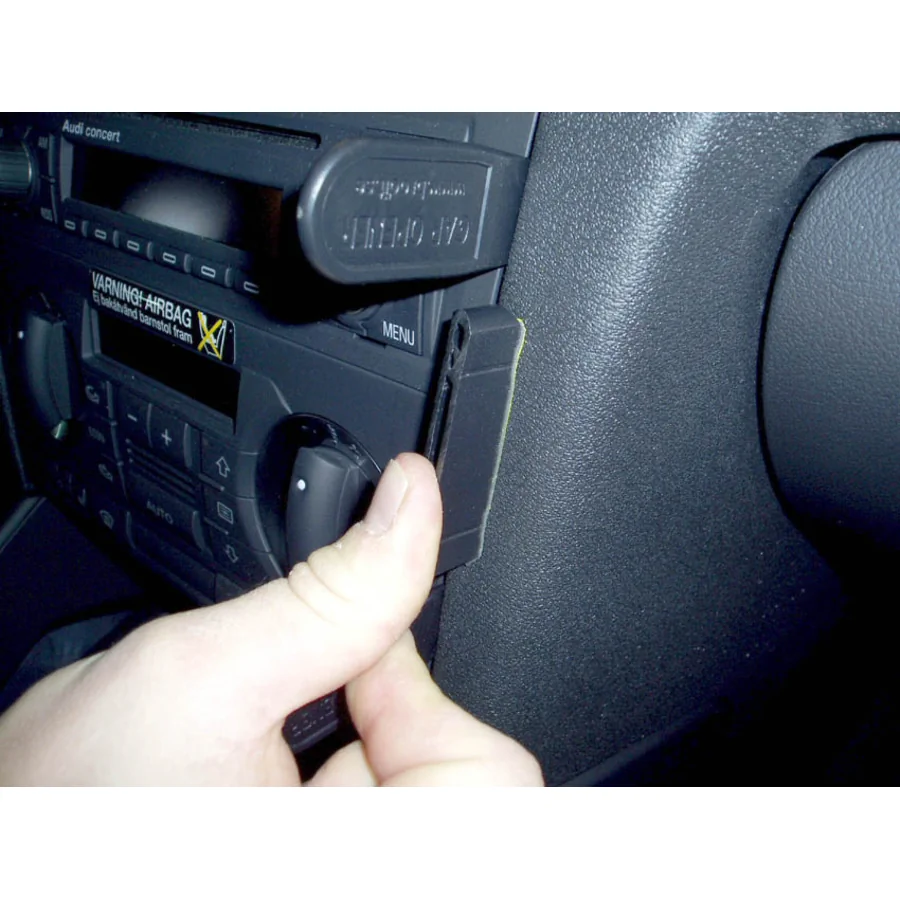 Bild 2 : 853439 : Brodit ProClip für Audi S3, ab Bj. 2003 bis 2007 (Nicht bei BOSE-System!)