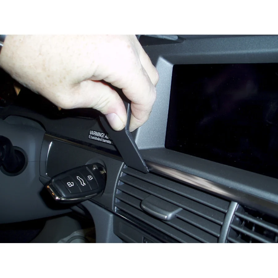 Bild 2 : 853483 : Brodit ProClip für Audi A6 (C6), ab Bj. 2004 bis 2010