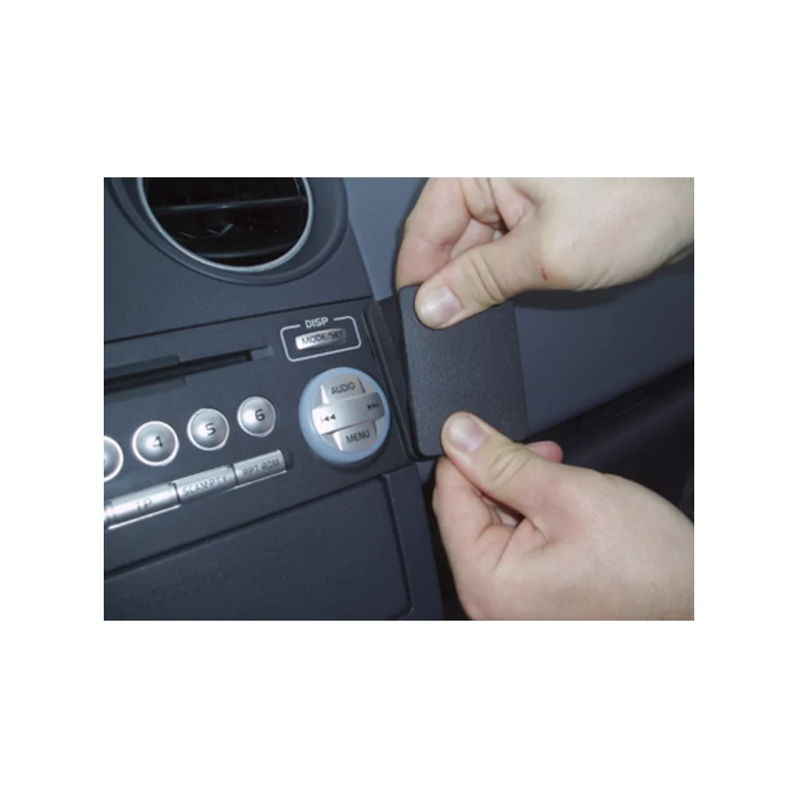 Bild 3 : 853528 : Brodit ProClip für Mitsubishi Colt, ab Bj. 2005 bis 2008