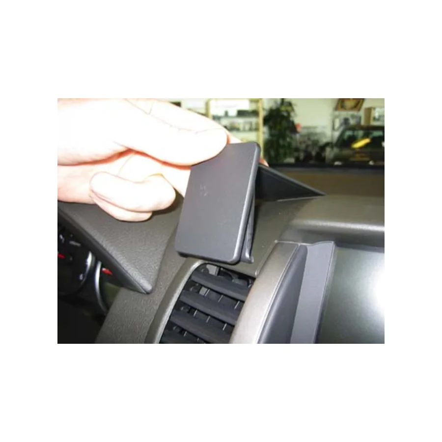 Bild 2 : 853613 : Brodit ProClip für Nissan Frontier, ab Bj. 2005 bis 2008