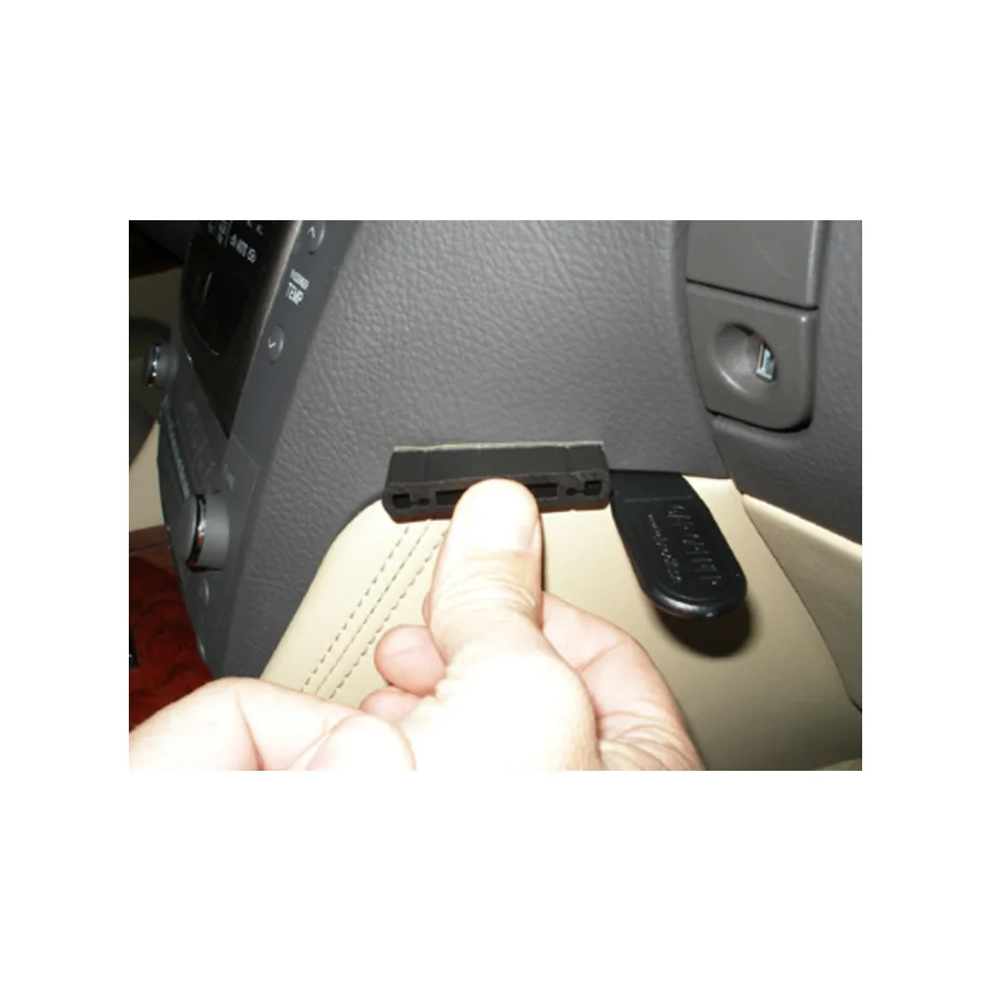 Bild 2 : 853618 : Brodit ProClip für Lexus GS Serie ab Bj. 2005 bis 2012