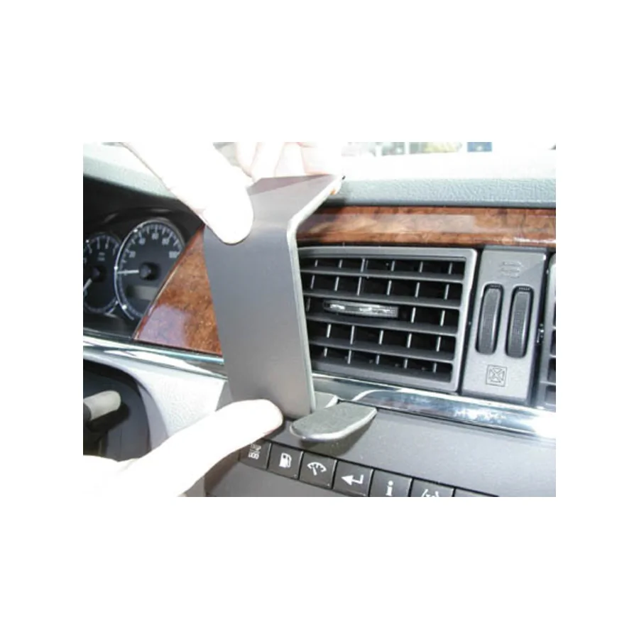 Bild 2 : 853644 : Brodit ProClip für Buick LaCrosse, ab Bj. 2005 bis 2009